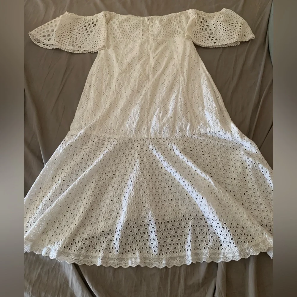 Farm Rio Eyelet Dress - Picture 3 of 15